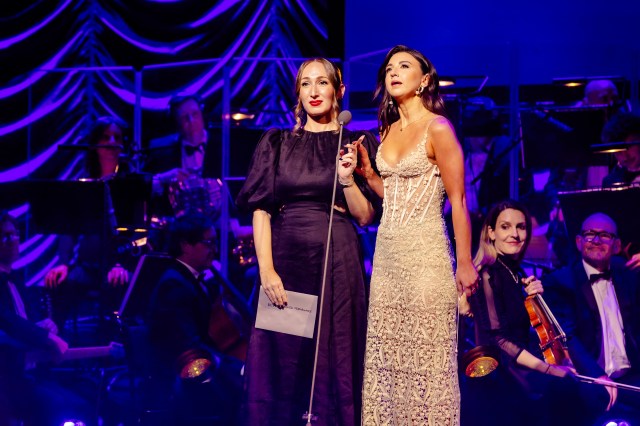 Emma Kingston et Zizi Strallen aux Whatsonstage Awards, © Danny Kaan