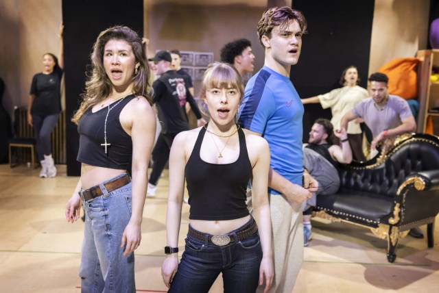 Nic Myers (Kathryn), Abbie Budden (Annette) and Will Callan (Sebastian) rehearsing with the 2025 touring cast Pamela Raith