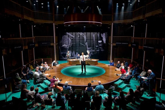 The cast of Kyoto, which was originally staged at the RSC, © Manuel Harlan