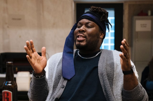 Martelé Animashaun en répétitions pour le choix du concessionnaire