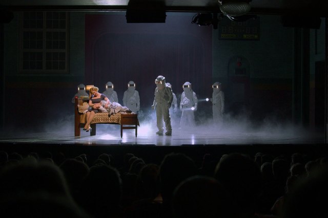 Une scène de Stranger Things: La première ombre, © Netflix