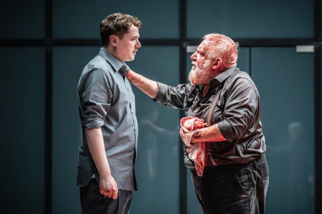 397825 Titus Andronicus Production Photos 2025 2025 Utilisation du Web