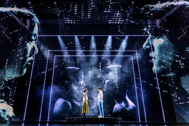 Helen J Shen et Darren Criss dans une fin peut-être heureuse sur Broadway (2)