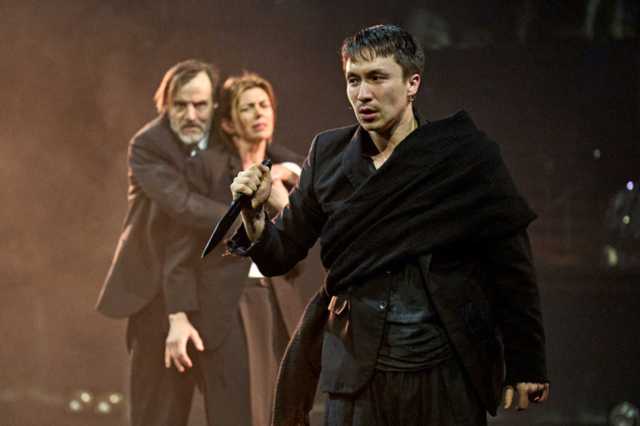 Hamlet salue le voleur, (3)