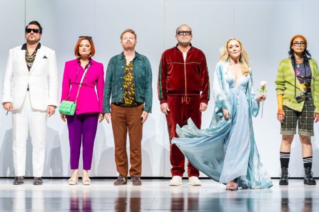 La distribution britannique d'ici nous sommes (3)