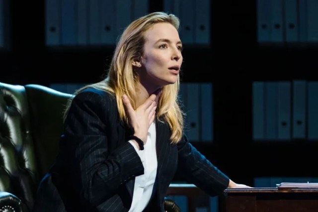 Jodie comer prima facie