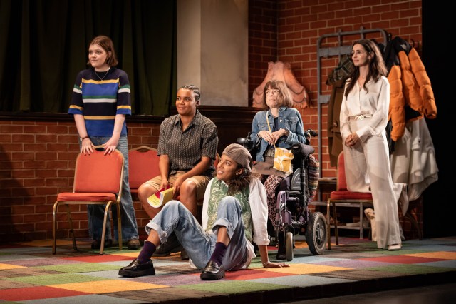 Company of The Ministry of Lesbian Affairs at Kiln Theatre (c) Mark Senior (3)