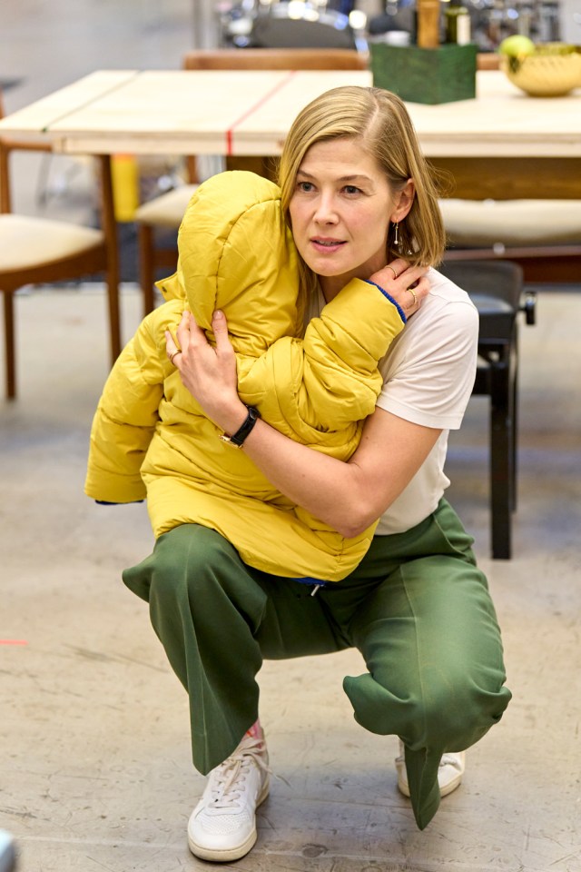 Rosamund Pike (Jessica) en répétitions pour entre autres au National Theatre. (c) Manuel Harlan 139