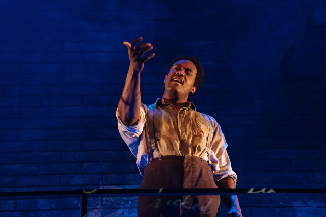 Kadiff Kirwan dans Intimate Apparel Donmar Warehouse Photo par Helen Murray