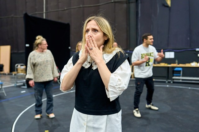 Sinead Matthews et jetez des répétitions pour «Till the Stars Down». Crédit Manuel Harlan