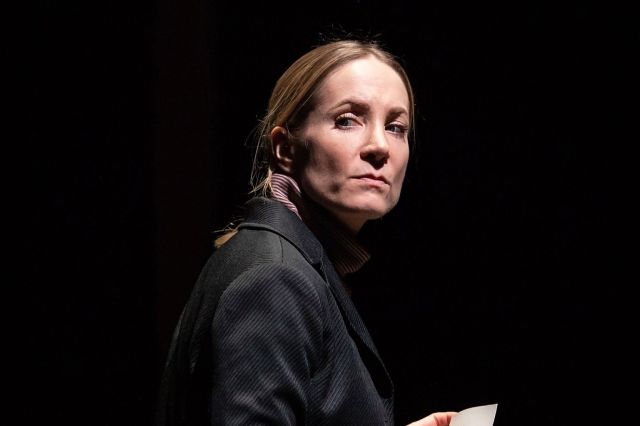 Joanne Froggatt dans Alys, toujours
