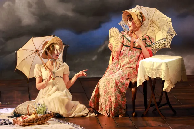 Inida Shaw-Smith and Rose Quentin in Emma