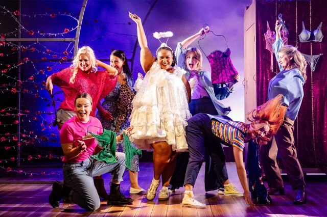 Emma Crossley, Rachael Wooding, Ashleigh Gray, Kayla Carter, Jessica Daley, Syndey Isitt-Ager and Caroline Sheen in Military Wives The Musical