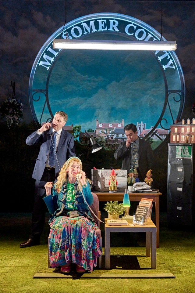 Daniel Casey (Barnaby), Julie Legrand (Terry Bazeley) & James Bradwell (Troy) dans The Killings at Badger's Drift, ©Manuel Harlan