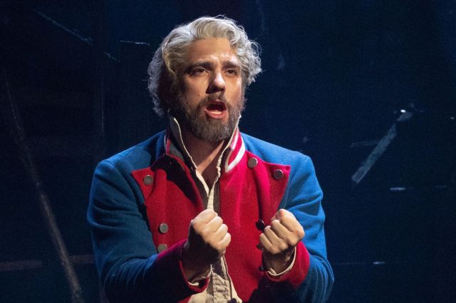 Ian Mcintosh dans le rôle de Jean Valjean