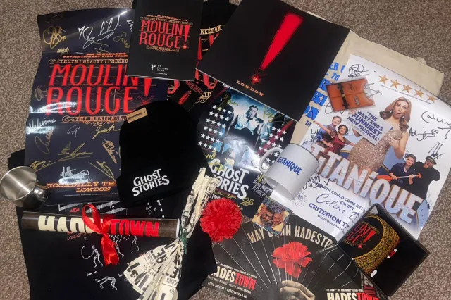 moulin rouge swag
