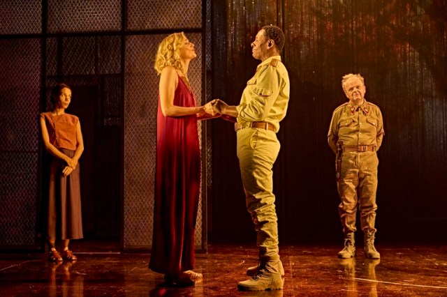 Othello, Vinette Robinson (Emilia) Caitlin FitzGerald (Desdemona), David Harewood (Othello), Toby Jones (Iago) c Robe Brinkhoff Moegenburg