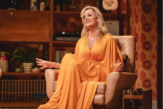 Tamzin Outhwaite in Abigail