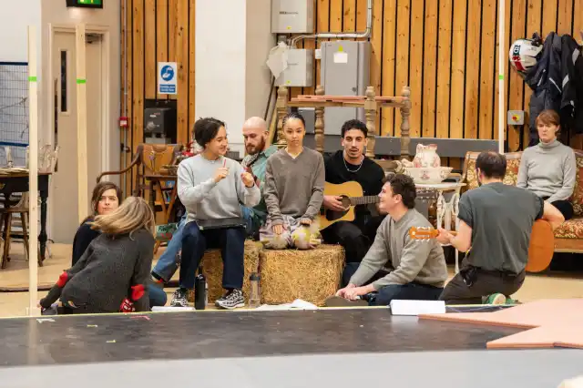 The Company in rehearsals for Summerfolk at the National Theatre. Photographer Johan Persson 00186
