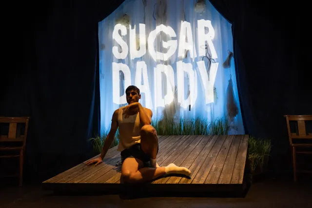 Sam Morrison dans Sugar Daddy