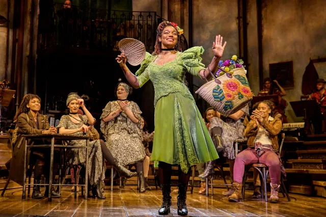Rachel Adedeji dans Hadestown