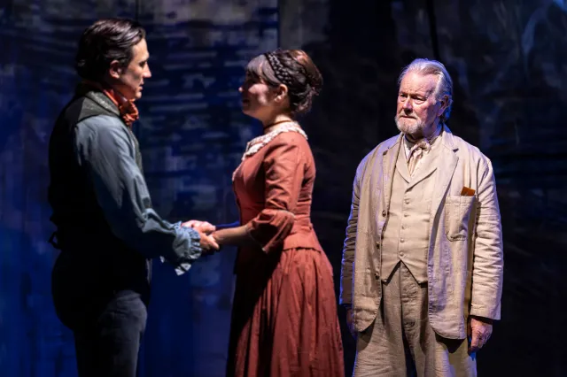 Dean John-Wilson, Brooke Bazarian et Jeff Shankley dans A Mirrored Monet