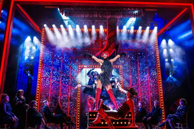 Johannes Radebe in Kinky Boots