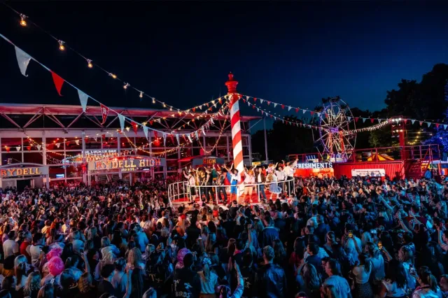 Graisse 2 (1) Graisse 2 (1)