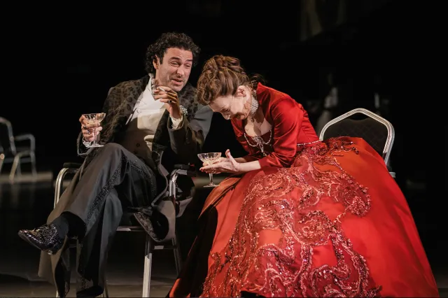 Aidan Turner and Lesley Manville in Les Liaisons Dangereuses