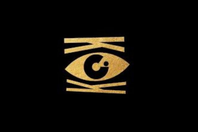 Cabaret au logo du Kit Kat Club