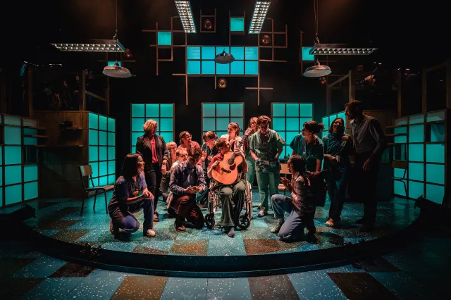 Le casting de Lifeline