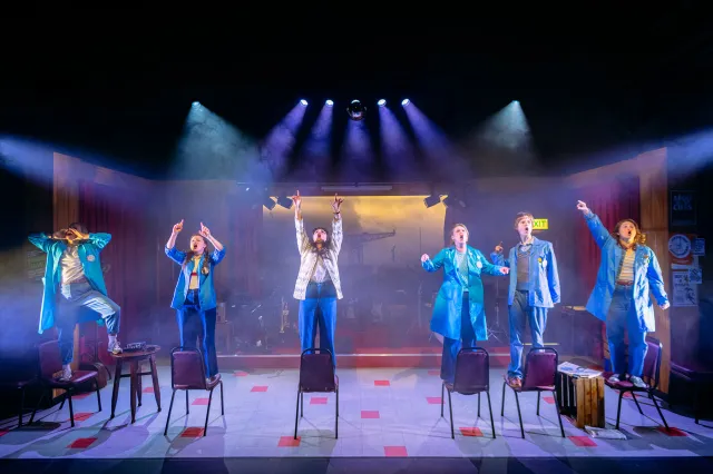 Le casting de Stand and Deliver : The Lee Jeans Sit-in