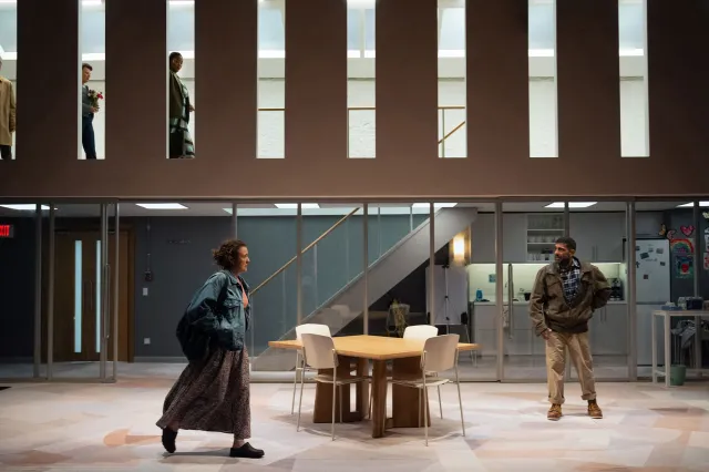 Paul Hilton, Monica Dolan, Rochelle Rose, Lyndsey Marshal et Adeel Akhtar à la messe