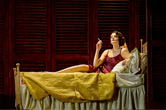 Esme Hough dans Mort sur le Nil