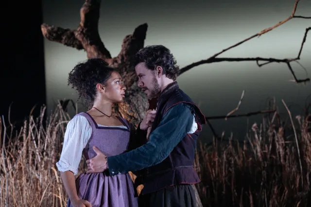 Siena Kelly et Oliver Johnstone 1536 Images de production West End Photo par Helen Murray 214