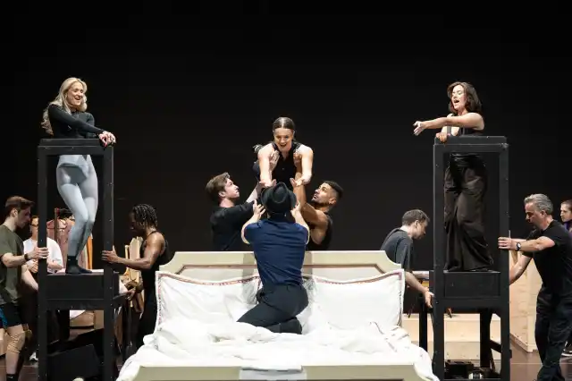 Sinatra The Musical Company en répétition par Craig Sugden 122 Sinatra The Musical Company en répétition par Craig Sugden 122