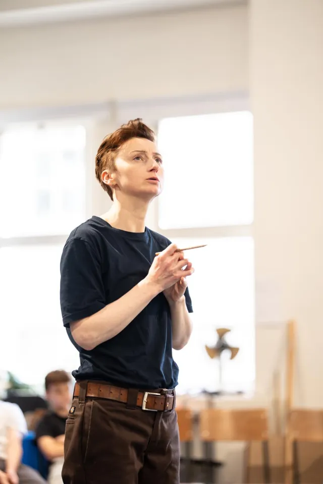 Jodie McNee (Alison Bechdel) en répétitions pour Fun Home au Royal Exchange Theatre crédit Johan Persson Jodie McNee (Alison Bechdel) en répétitions pour Fun Home au Royal Exchange Theatre crédit Johan Persson