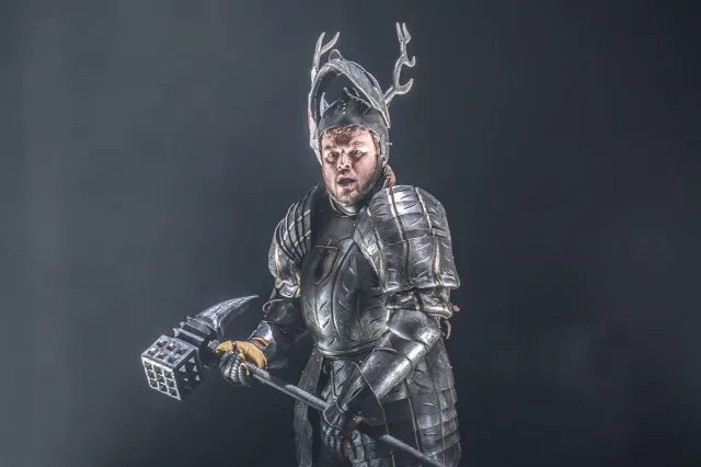 Jeu des trônes 2 Callum Woodhouse dans Game of Thrones : Le Roi Fou