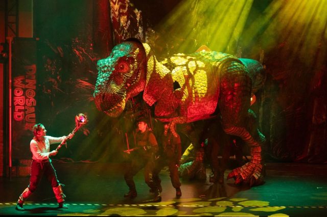 Dinosaur World Live, photo by Piers Allardyce