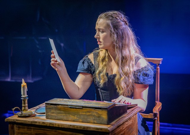 Charlie Burn Jane Eyre Un crédit photo musical Victoria Davies 90