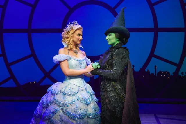 Zizi Strallen and Emma Kingston in Wicked