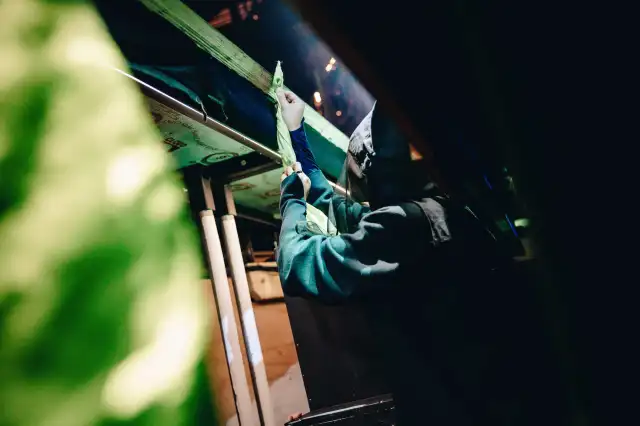 Sera Maehara Mon voisin Totoro dans les coulisses du Gillian Lynne Theatre photo de Danny Kaan